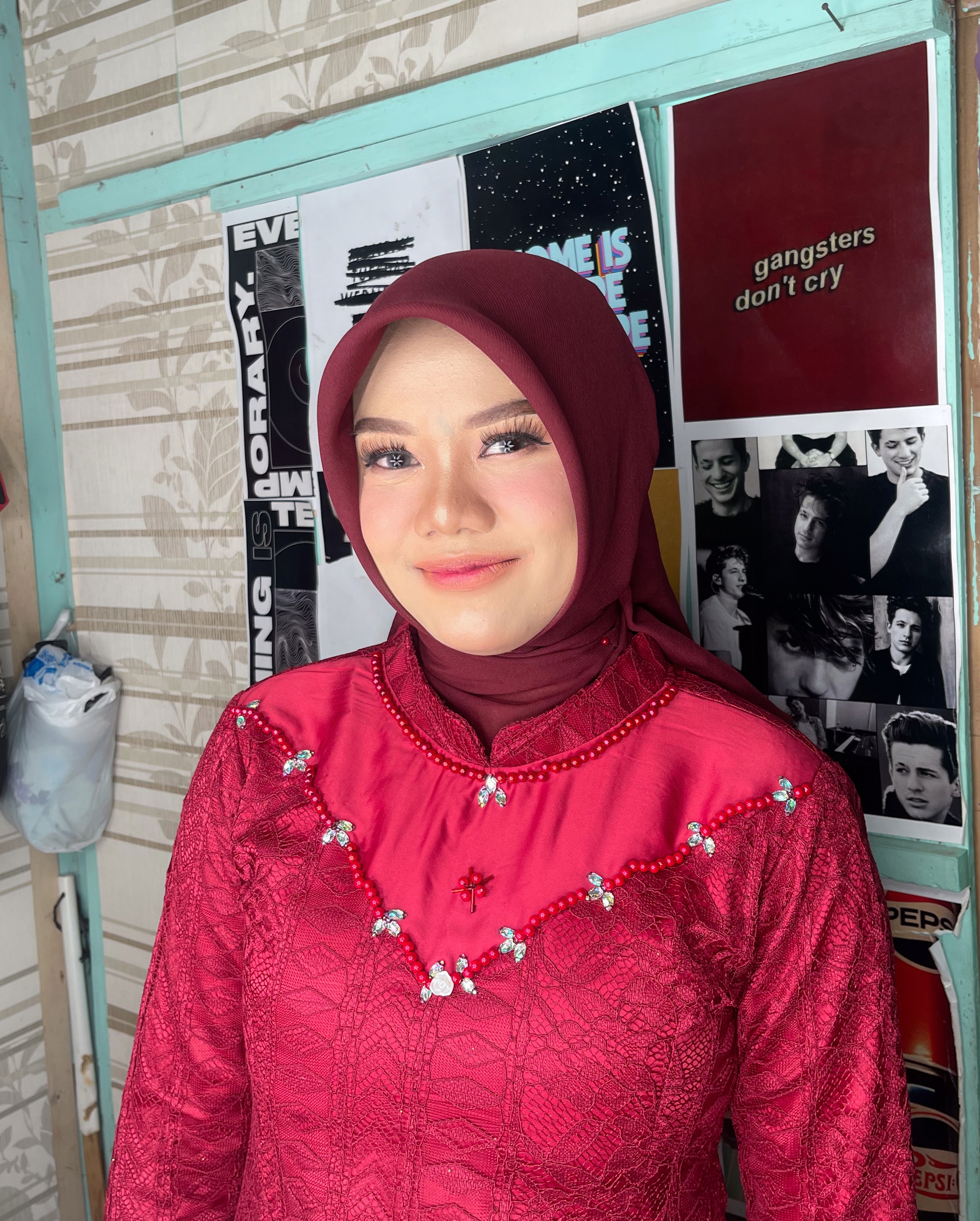 Graduation Look 1